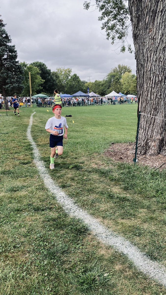 Beautiful morning to watch some amazing #WhiteTigers at their first cross country race of the season. #ItsWorthit