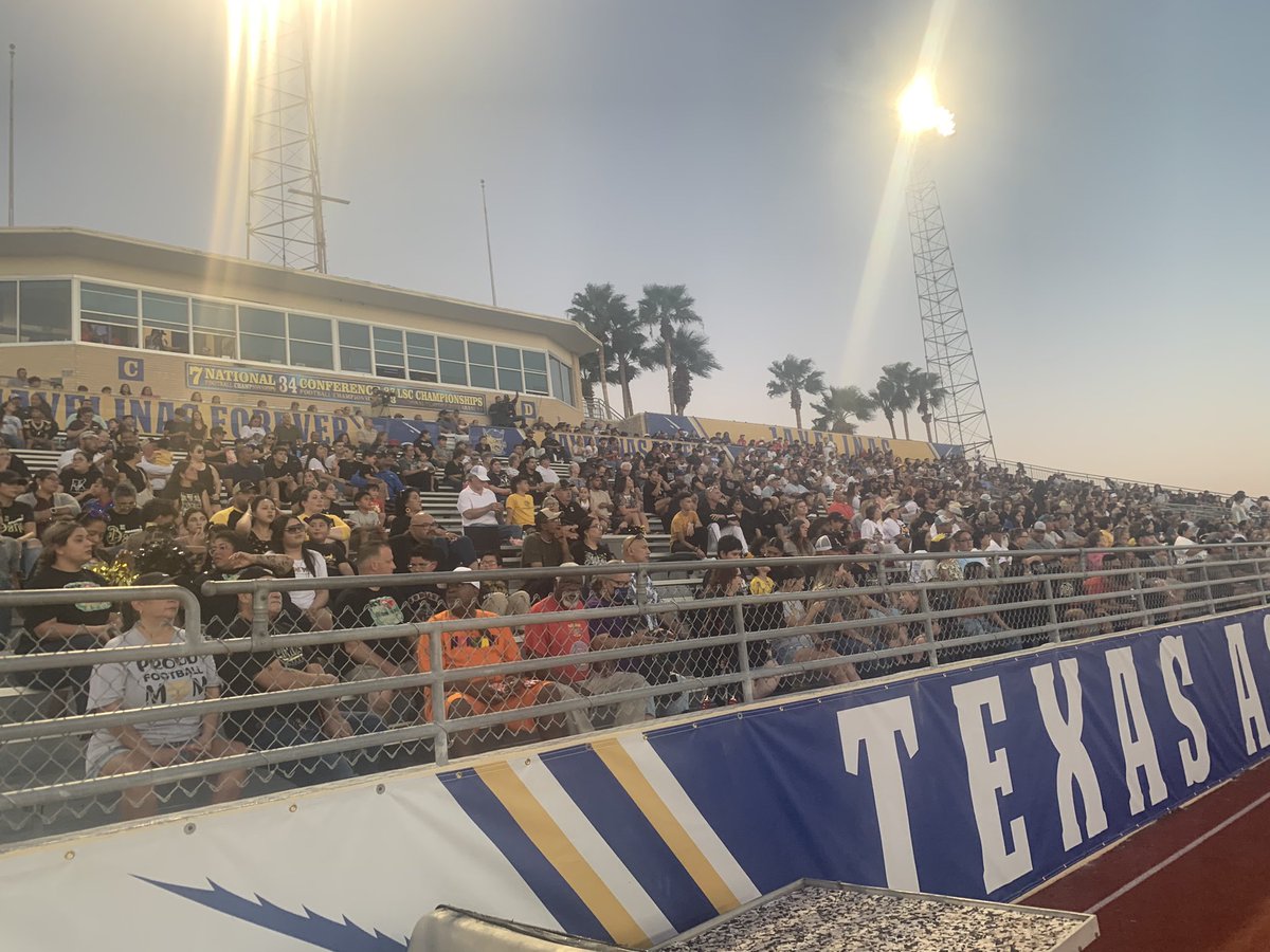 PerezCissy's tweet photo. Thank God for such a GREAT BRAHMA FRIDAY! Welcomed 14 school districts to our Suicide Prevention Symposium; while Bright Brahma Innovation Stations occurred at all campuses; &amp; ended the day with an Incredible Football Game!! We packed the stadium!! @GoMightyBrahmas #PublicEd https://t.co/8Si2nURnYq