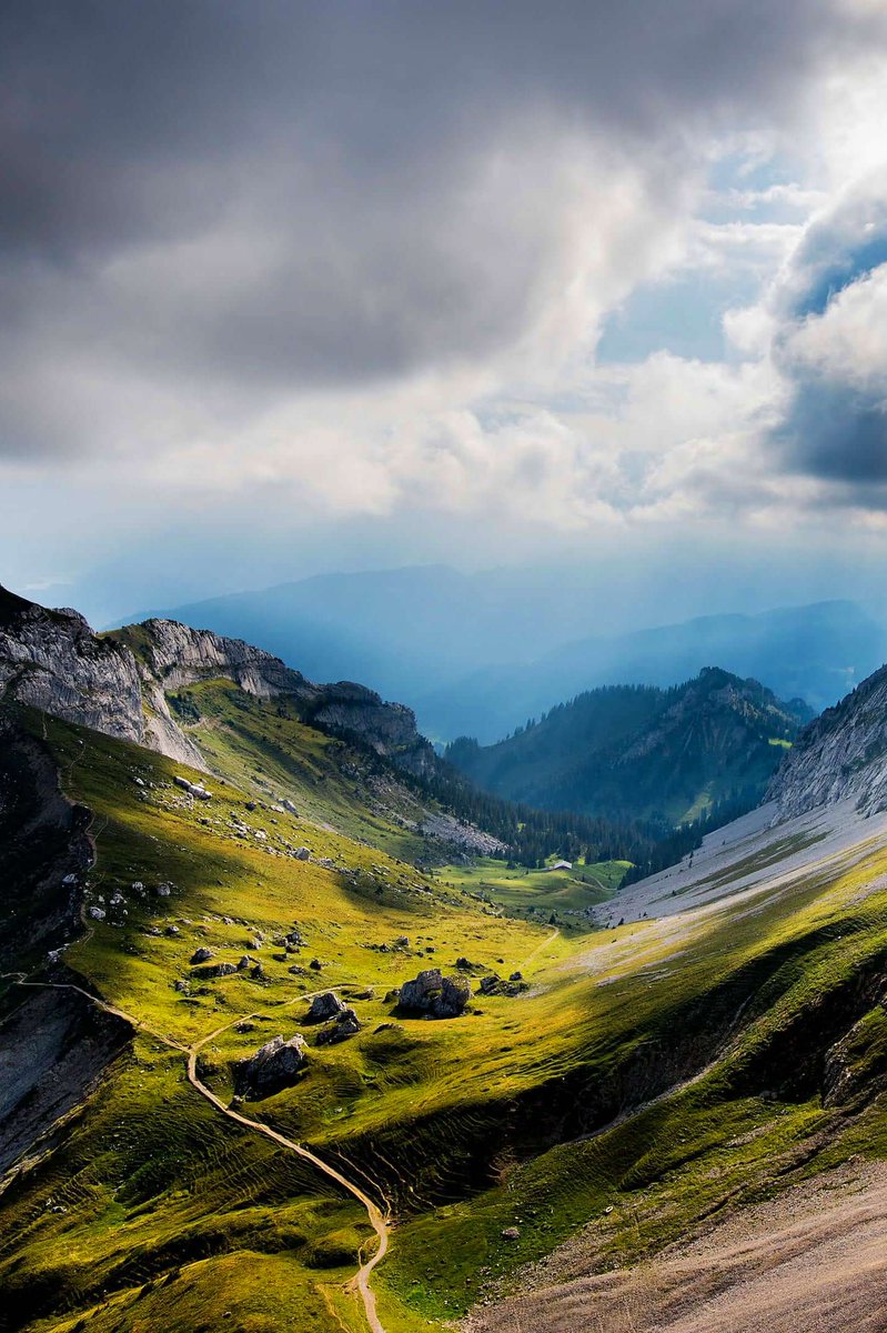 Mount Pilatus near Lucerne in Central Switzerland  🇨🇭