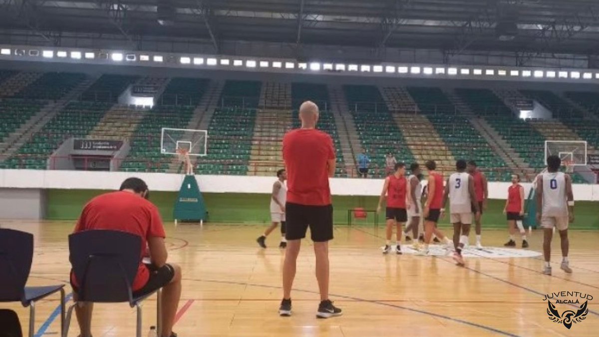 Club Juventud Alcalá (@cjuventudalcala) on Twitter photo ✅ Primer fogueo de pretemporada.
La plantilla va calibrando y cogiendo sensaciones positivas tras los primeros días de trabajo 👏😉
Hemos vencido a <a href="/prohooperinc/">Pro Hooper 💵🏀</a> esta tarde, por marcador final de 92-87.
#CiudadHistorica ✅ Primer fogueo de pretemporada.
La plantilla va calibrando y cogiendo sensaciones positivas tras los primeros días de trabajo 👏😉
Hemos vencido a <a href="/prohooperinc/">Pro Hooper 💵🏀</a> esta tarde, por marcador final de 92-87.
#CiudadHistorica