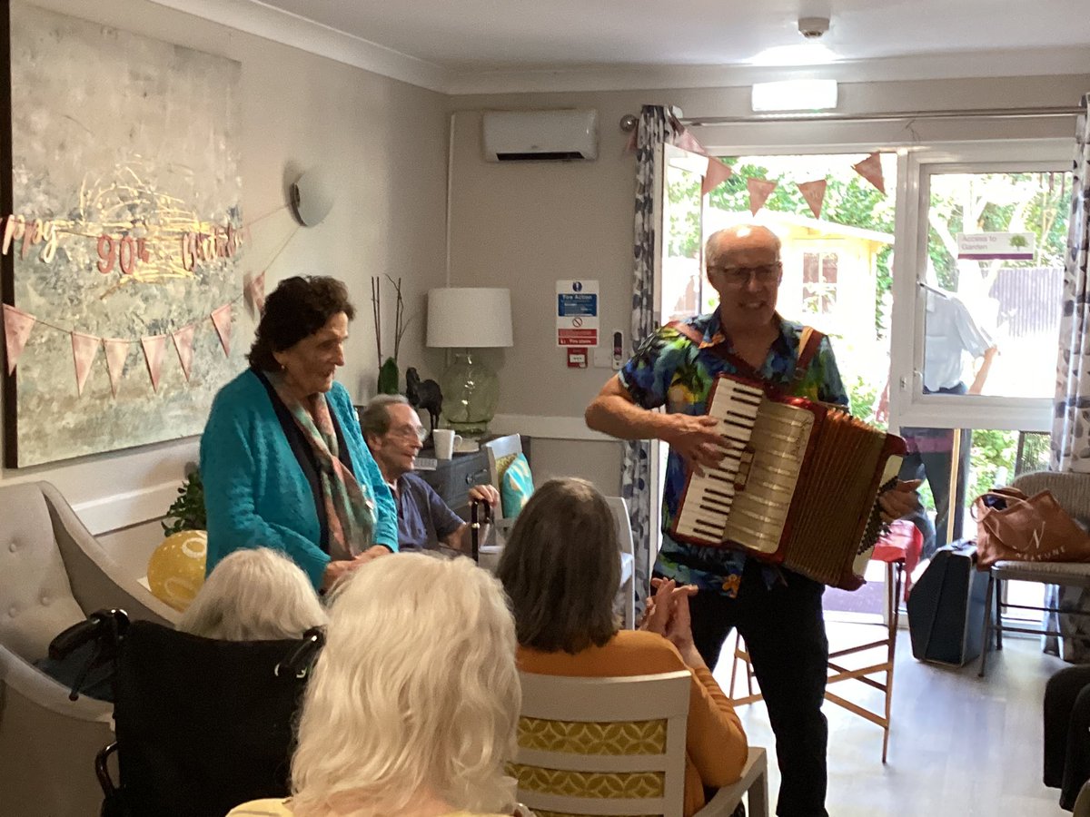 Linwood care home in Thames Ditton Anchor