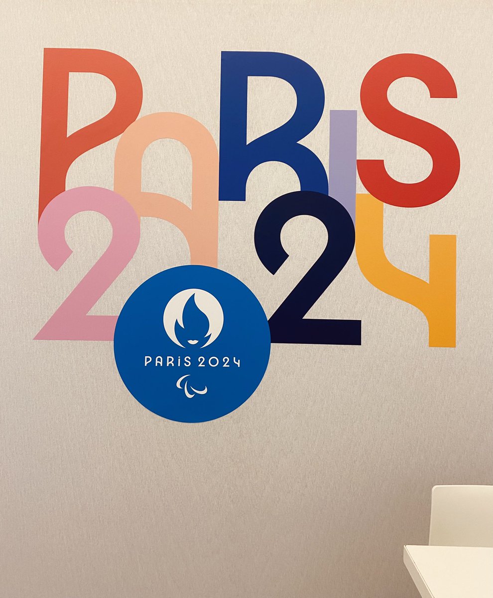 Isabelle Barnel ✨ tweet media