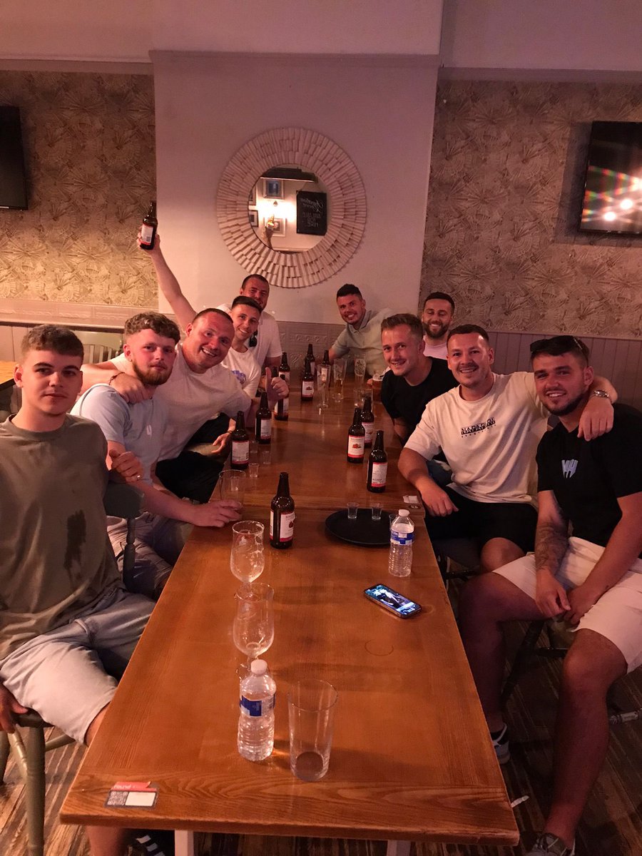 The table that beat 21’s. Legends forever 💙