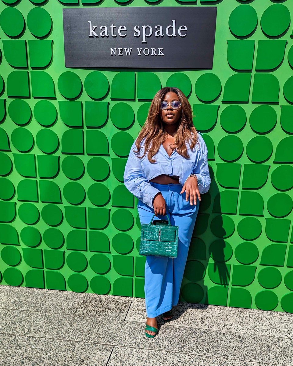 CharleneMasona's tweet photo. A morning with @katespadeny 💚✨ https://t.co/Pbbz8Uw6dE