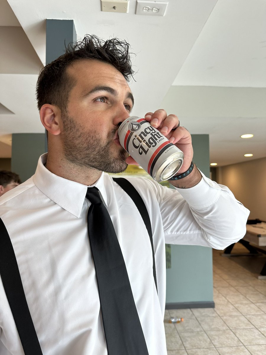 12’s Corner tweet media