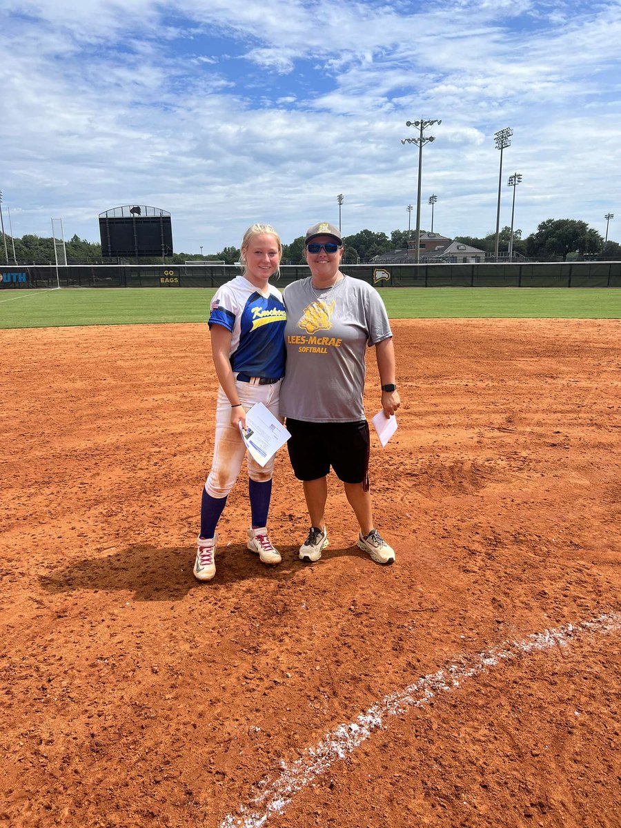 AddisonLaney9's tweet photo. First camp with @Winthropsoftbal ! Thank you Coach Fuller @CoachFuller7 , and Coach Mo @CoachMoWyatt from @LMC_Softball  for having me out there today! Can’t wait to get back on campus! @Knockouts_Cole @KnockoutsFastp1 https://t.co/APA7Dc63eL