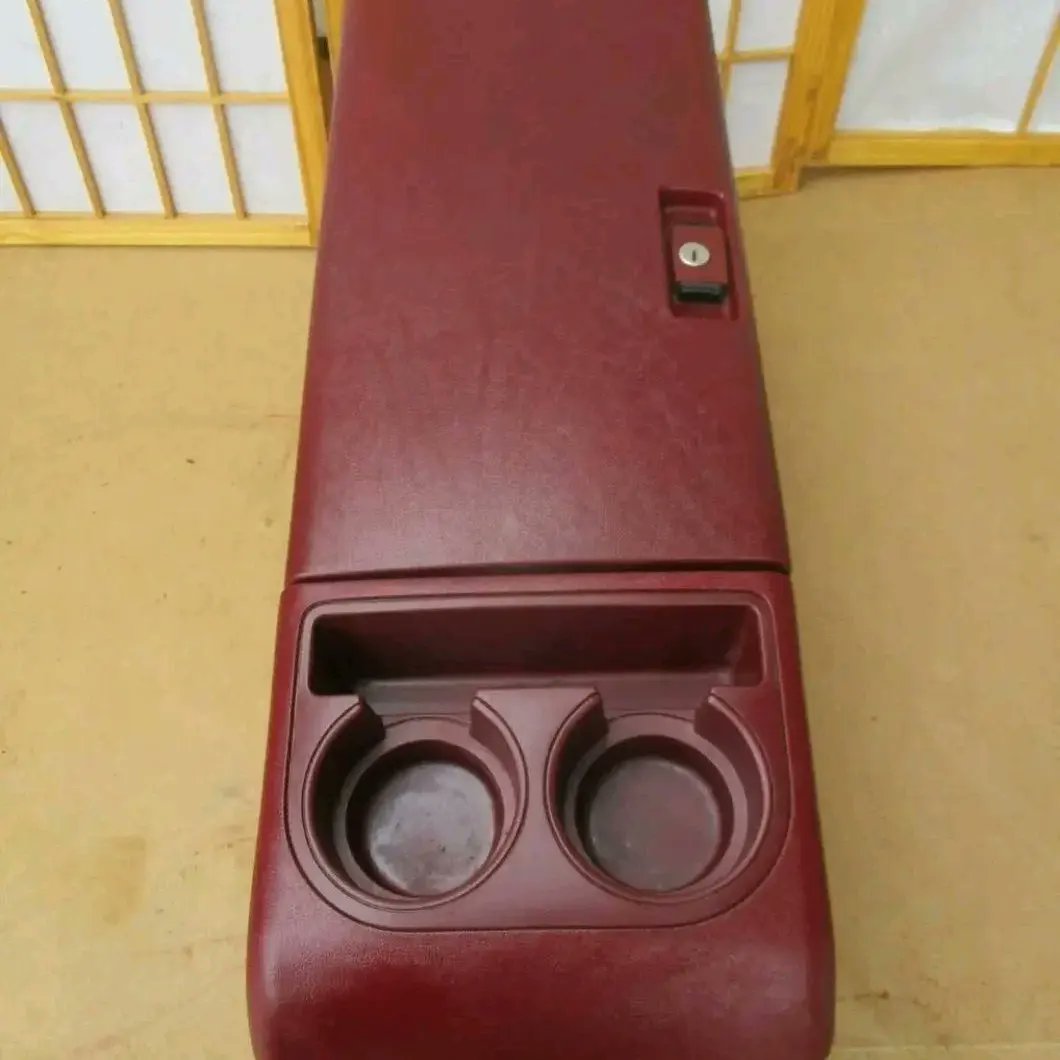 ObsPart's tweet image. 88-94 Chevy GMC Pickup Truck Blazer Jimmy Suburban RED Front Seat &amp;amp; Console SET
Available for pickup and delivery