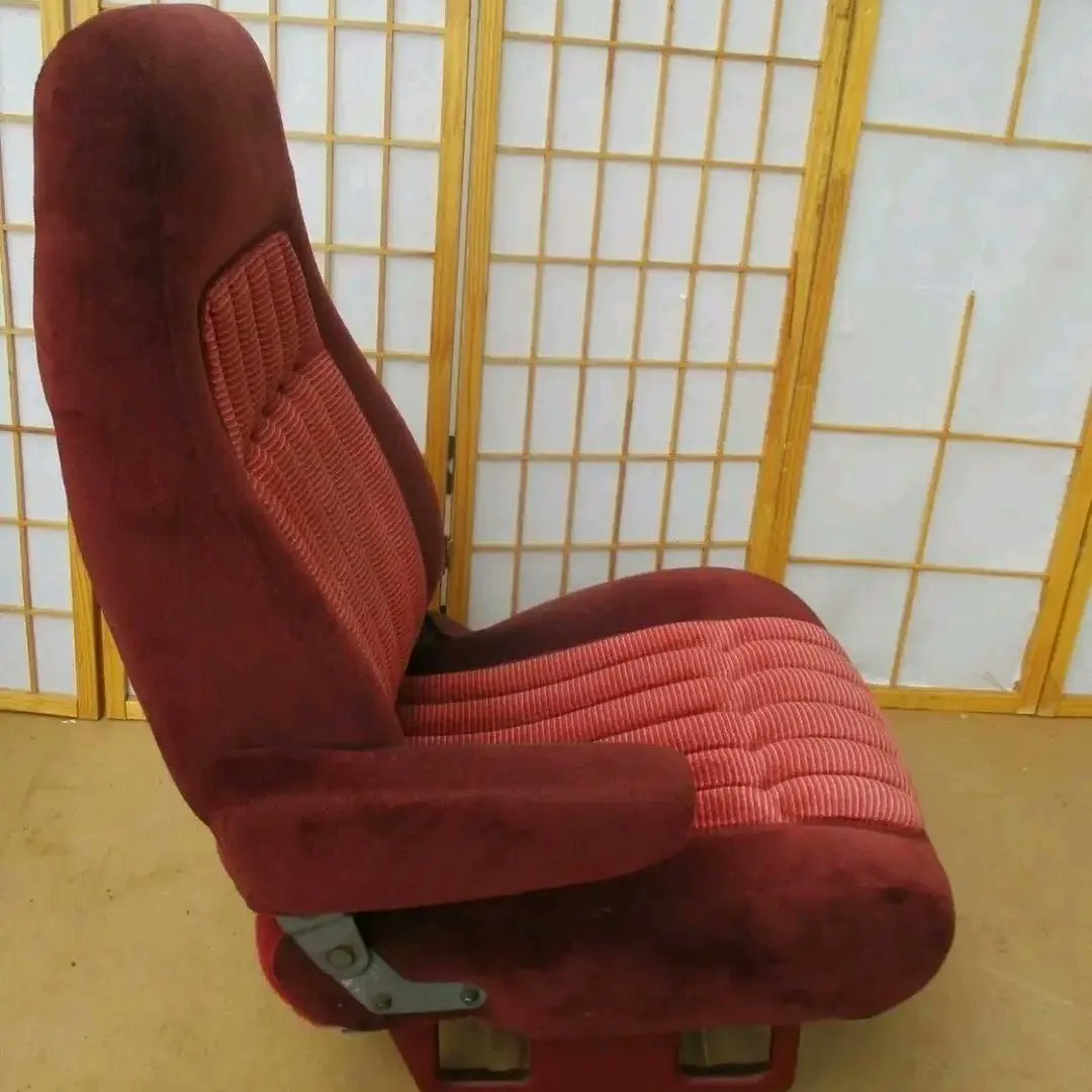 ObsPart's tweet image. 88-94 Chevy GMC Pickup Truck Blazer Jimmy Suburban RED Front Seat &amp;amp; Console SET
Available for pickup and delivery