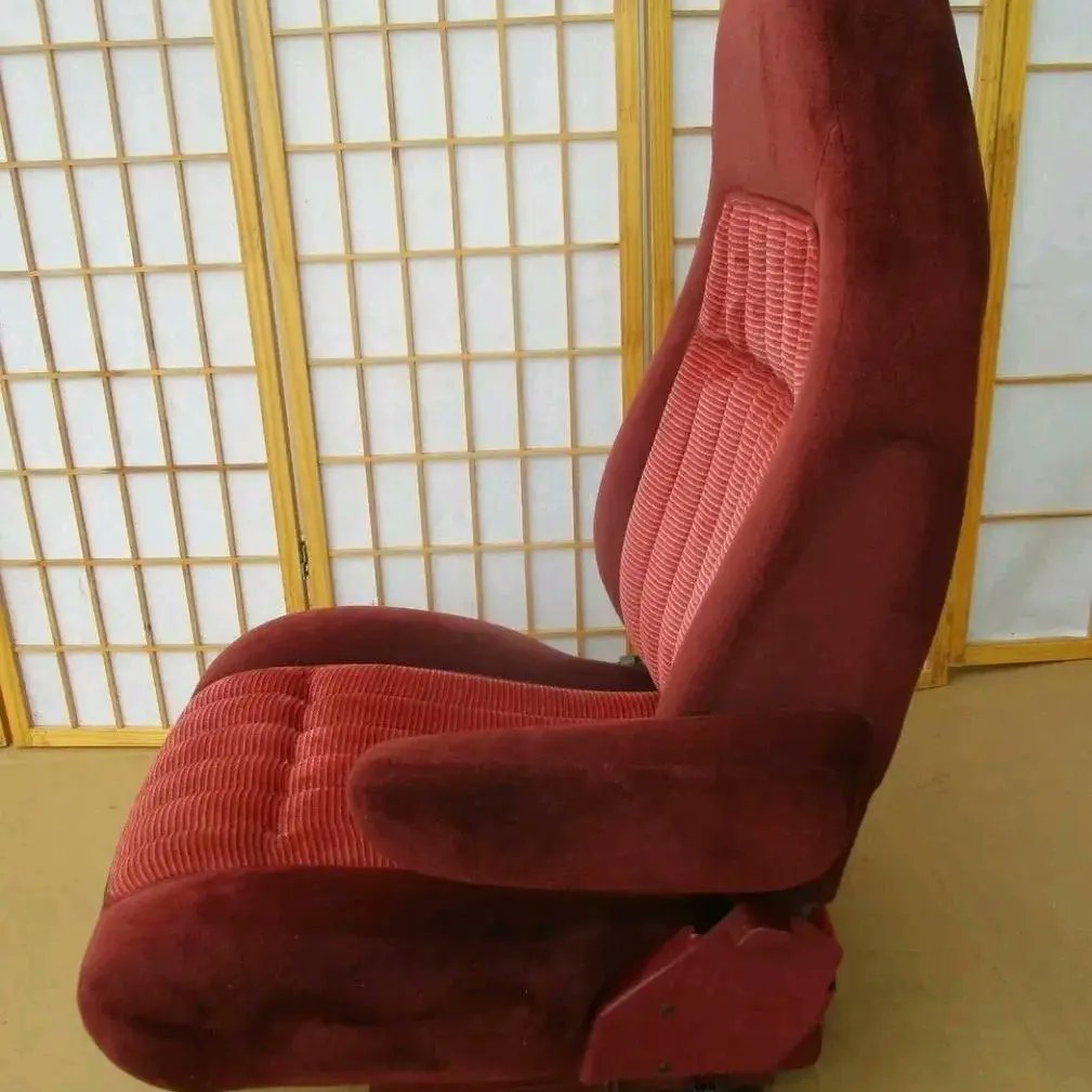 ObsPart's tweet image. 88-94 Chevy GMC Pickup Truck Blazer Jimmy Suburban RED Front Seat &amp;amp; Console SET
Available for pickup and delivery