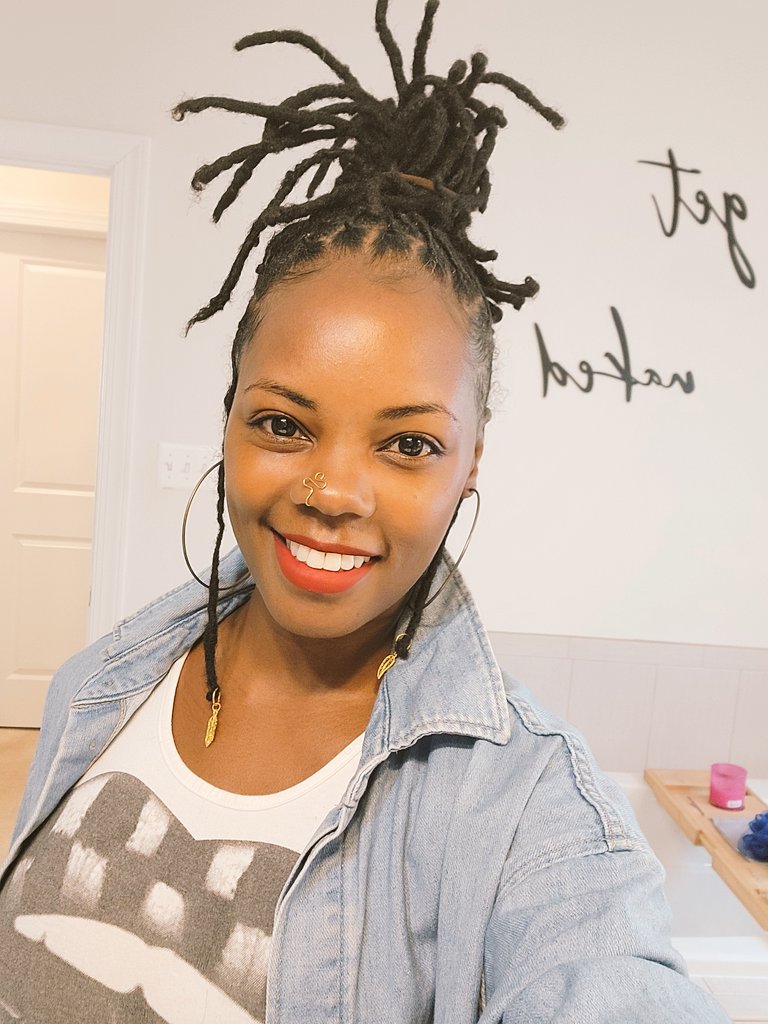 TashaJLyons's tweet image. Nothing like a fresh retwist!!!

#locd
#locs
#womeninlocs