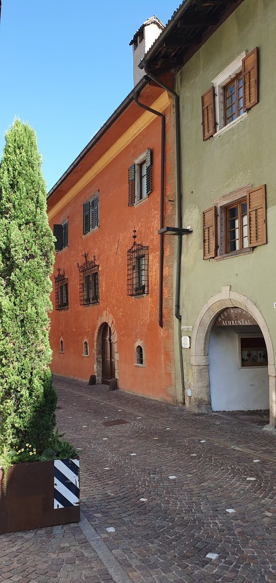 alejulimanu's tweet image. #Kaltern und sein wunderschöner See!