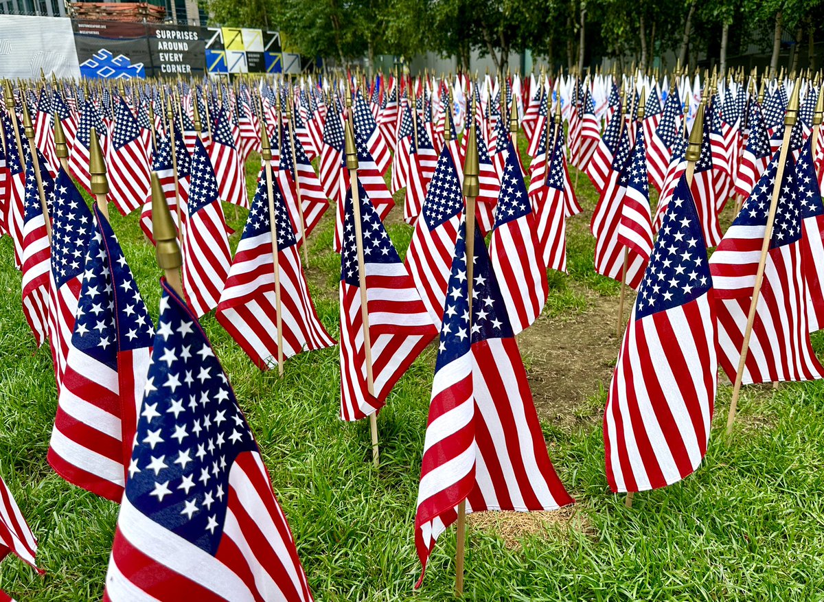 Thank you @MAFallenHeroes for preparing for your September 11th ceremony. 🇺🇸 We will never forget. #TeamMurphy #comingtogether #actionnotjustwords #VoteforErin #bospoli