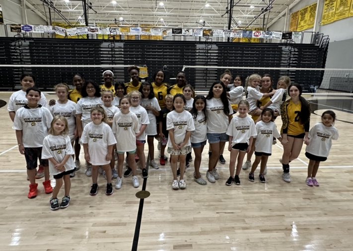 mp_volleyball's tweet photo. 2nd 🏐 Tiger Cub Clinic was a “hit”!
We 💛 all our Tiger Cubs! https://t.co/nHw6w9WI2d
