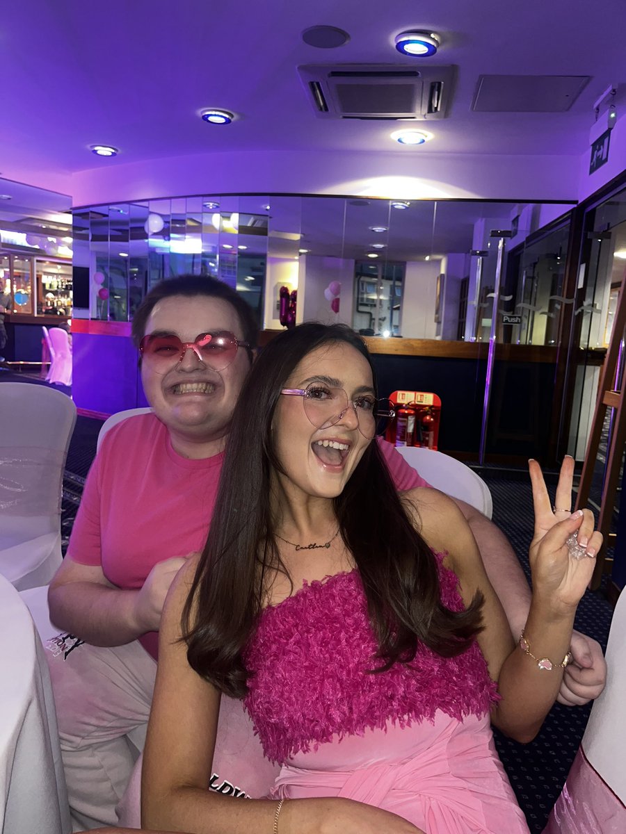 caittbrownx's tweet photo. https://t.co/gp2Ds7eScJ