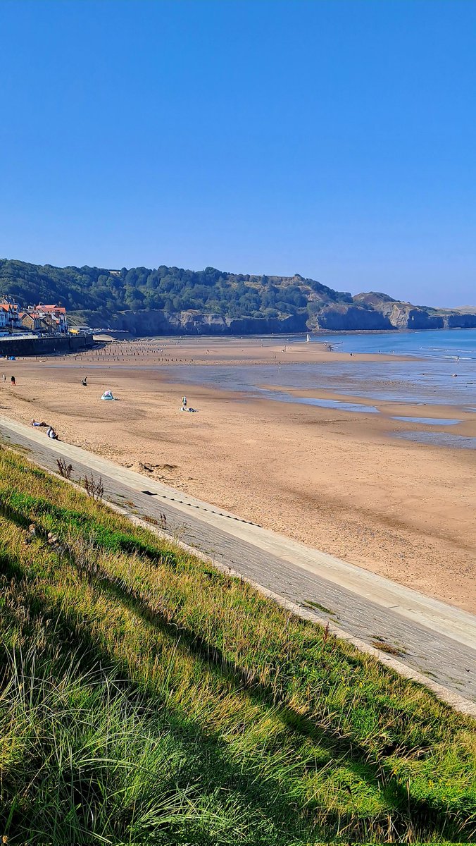 SarahPAitken's tweet photo. North Yorkshire coast... Beautiful ❤️❤️ #northyorkshire #coast #SaturdayMood @yorkshirecoast #sunshine #Autumnsun #happydays #fun #nature #beach https://t.co/H5DnhwXWJV