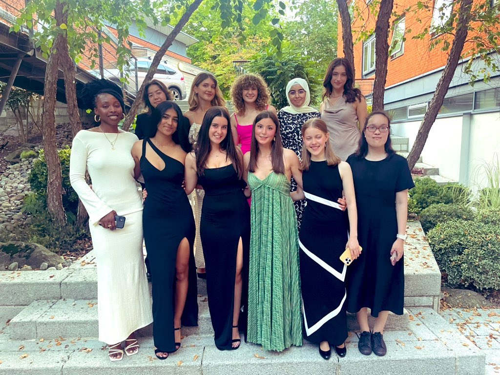 Colvin House tweet media