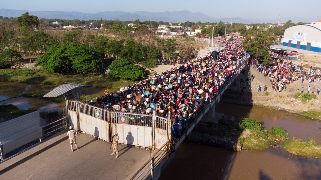 nuriapiera's tweet photo. Presidente Abinader asegura frontera continuará cerrada hasta que gobierno haitiano reaccione #NDigital https://t.co/elZOl7gozX https://t.co/ZWXECLVEnn