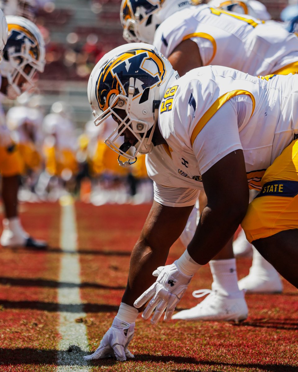 KentStFootball's tweet photo. You Ready? 

#KentGRIT⚡️ https://t.co/N6nCUrYYhl