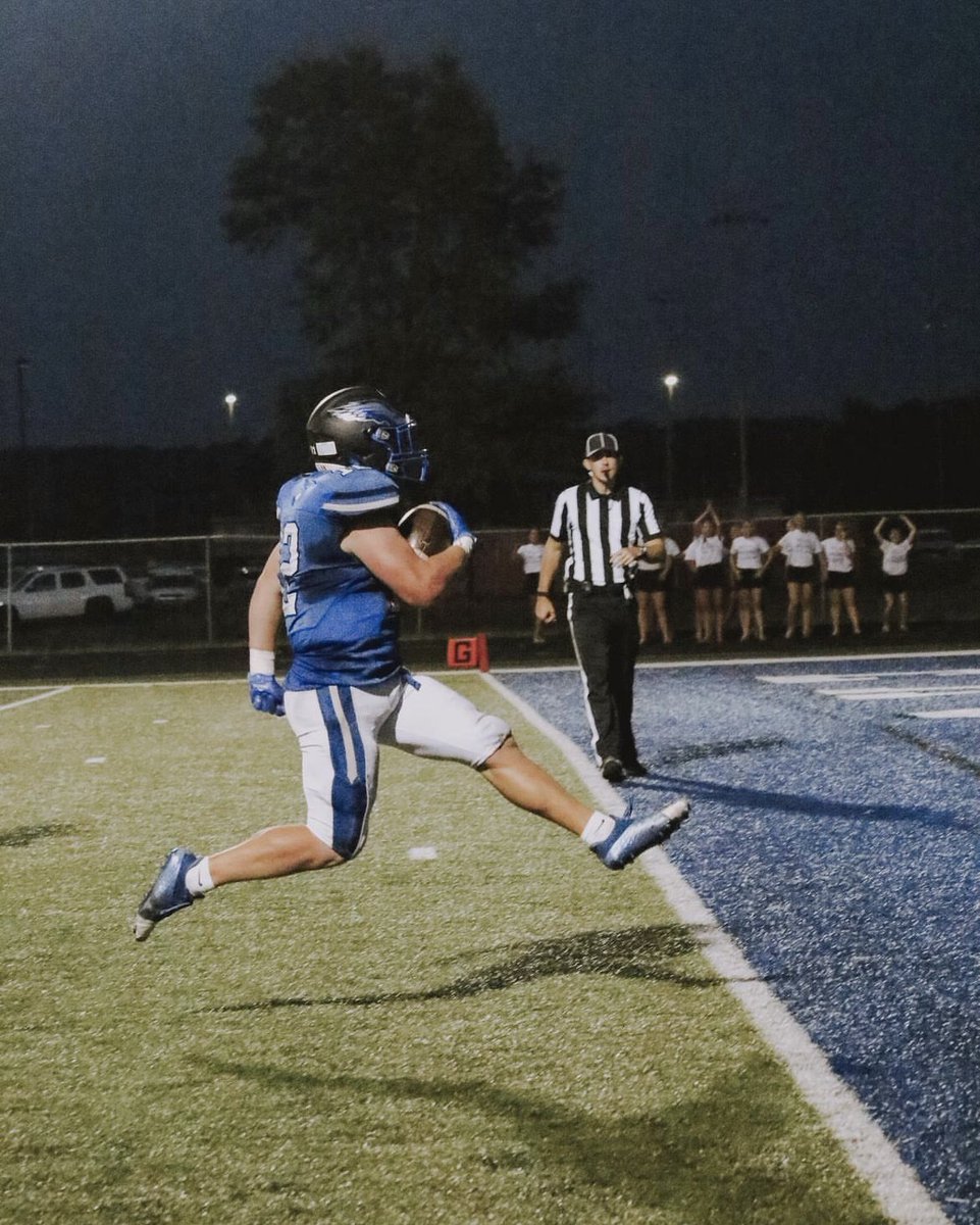 Through 3 weeks of senior year!
#notfinished
54 carry’s
532 rushing yards
2 catches
600 all purpose yards 
9 TD’s