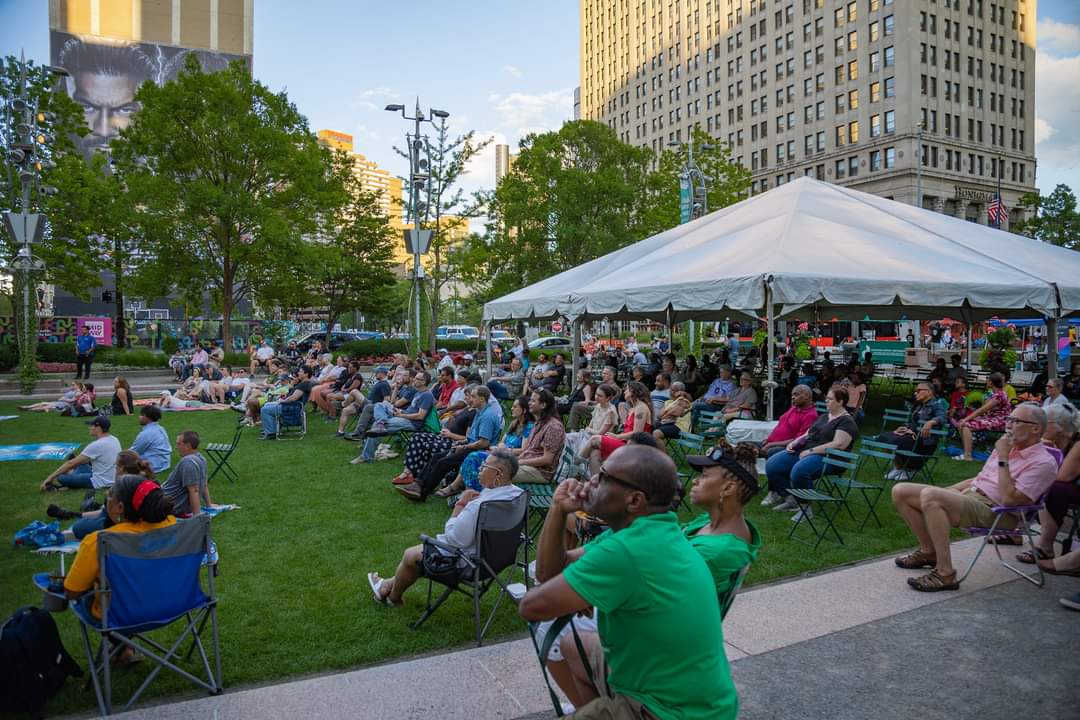 ShakesintheD's tweet photo. From the folx who 💃🏿in our nightly dance contests at the intermission to the audience &amp; volunteers = Shakespeare in Detroit is here because of YOU. The people. Here are some 📸s by Chris Ahern of our 😍 supporters c/o The Tempest, a Tribute to Detroit Techno 🦄

August 2023🗓 https://t.co/4pDFTFyhfx