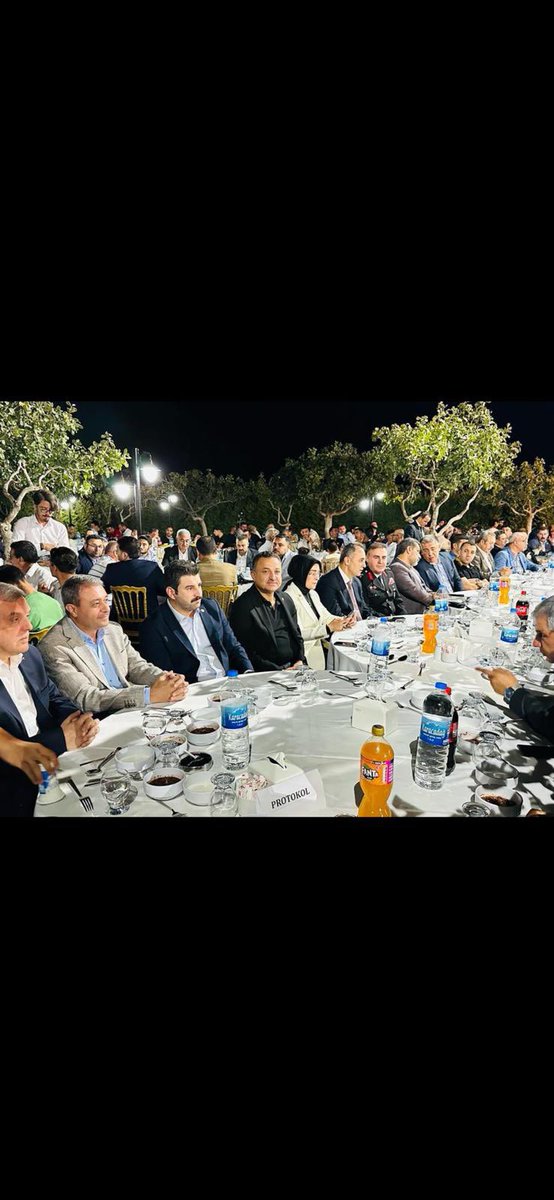 Kirvem Kuş ailesi ve  Sevinç ailesinin 
değerli evlatları Nesibe Hatun ile Mehmet’in hayatlarını birleştirdikleri bu mutlu güne şahitlik ettik.

Rabbim genç çiftimize iki cihan saadeti nasip etsin.