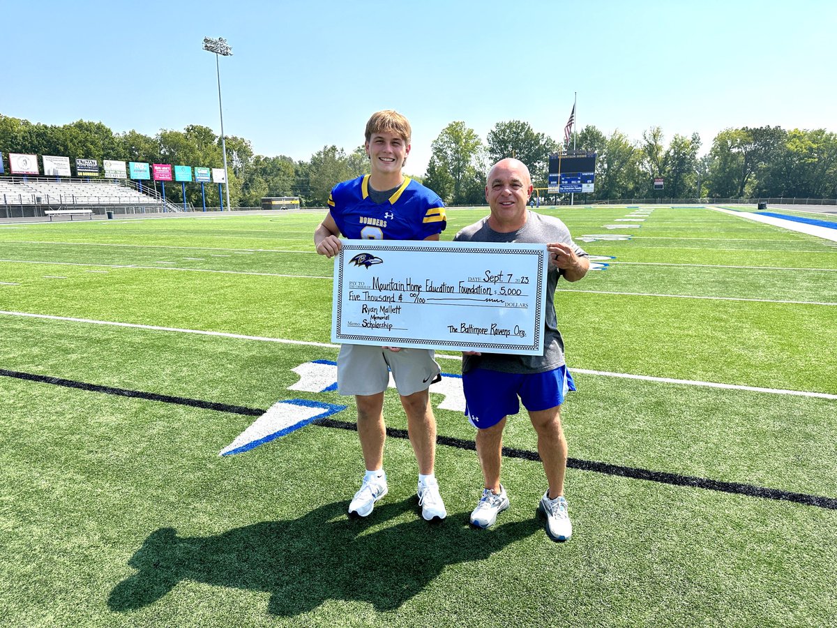 The ⁦<a href="/Ravens/">Baltimore Ravens</a>⁩ made a $5,000 donation to the Ryan Mallett Memorial Scholarship this week through the ⁦<a href="/MHEdF/">MH Ed Foundation</a>⁩! What a blessing and such a thoughtful gesture! We know how proud this would have made Coach Mallett! ⁦⁦<a href="/MHBombersAD/">Mitch Huskey</a>⁩