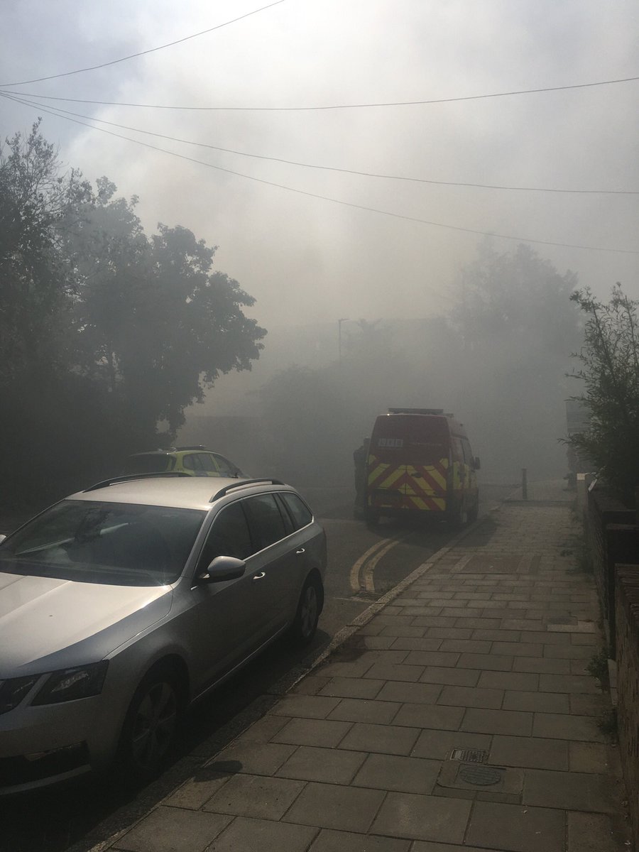 ShimanoSteve's tweet photo. @sheislaurence @JimDicksLambeth @LondonFire @hernehillforum @lambeth_council @helenhayes_ @LambethSE Yes, a protracted fire in a toxic waste site like the one on Shakespeare Rd is certainly a #publichealth  matter. Fire team have just said it’s going to take a few more days to put it out.  It’s a major incident @RuthHutt4 (Director of Public Health Lambeth) Can you advise? TiA https://t.co/GmyIXaj0S1
