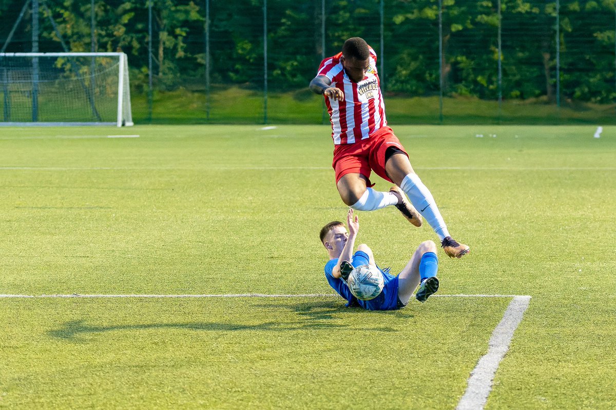 GavinRossPhoto's tweet photo. Scoutable - Largs Thistle U20s footballer Eric Andrew takes flight to avoid a tackle by a Knightswood U20s player during a game at Scotstoun Stadium in Glasgow. #soccer #football #scoutables #scoutable #scoutableunited @ScoutableUnited https://t.co/K6r3B2fmbH