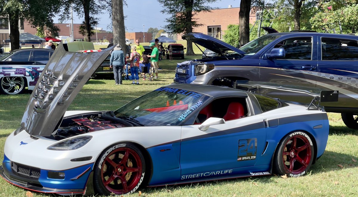 RunsOnPizza's tweet photo. ~ Today (09/09)~ Join us at the Riverslam 7th Annual Car, Truck, &amp; Bike Show https://t.co/PIDjjIsdaX