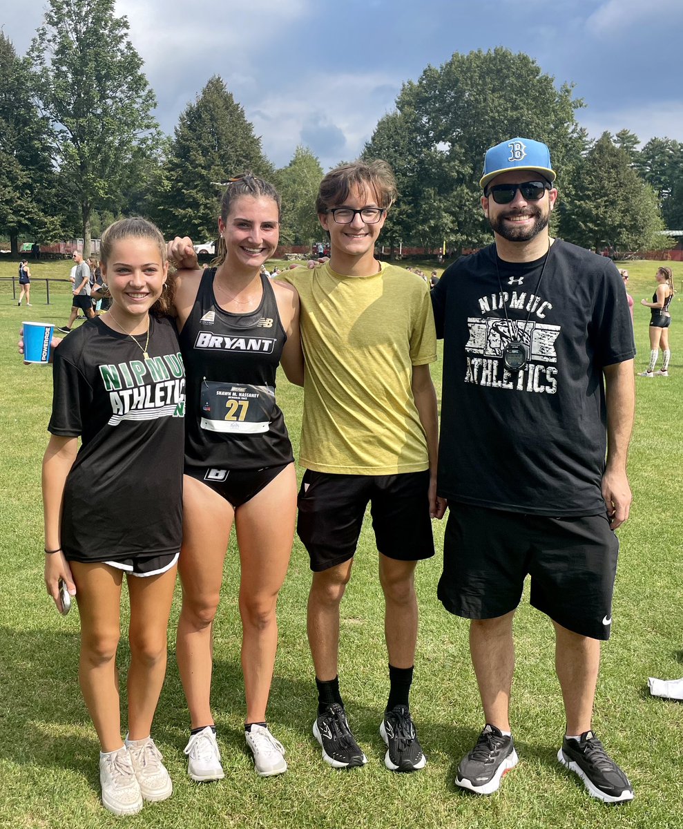 NIPMUC_XC_TF's tweet image. Congrats to Nipmuc alum and current Bryant Bulldog on her PR today!  Must have been her fan club 📣

#nipmucpride
@CoachTownieXCTF  @NipmucAD