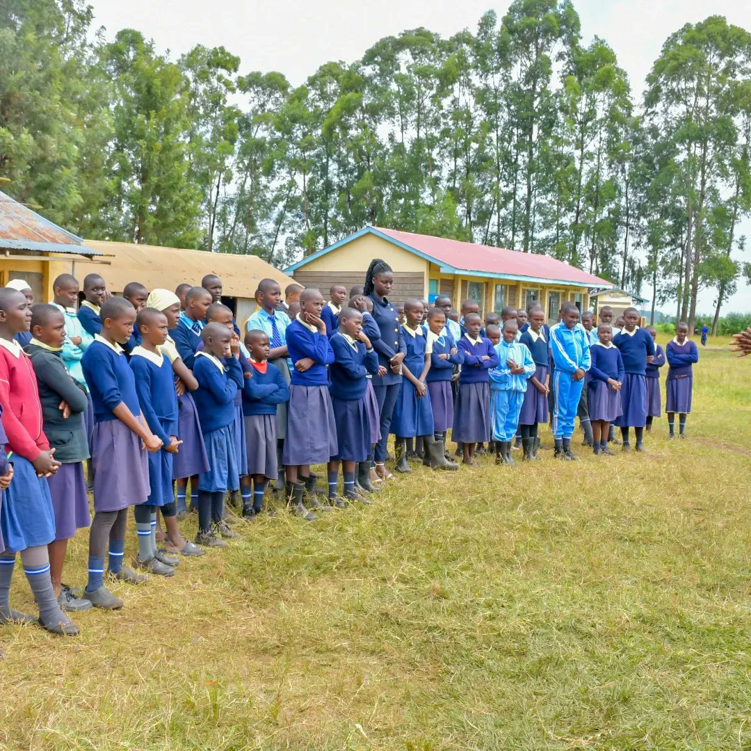 KCUTSAKIRINYAGA's tweet photo. The Event was a success. Yesterday Friday 8th September at Ngurubani primary school and Nyamindi primary school for a #hygienedrive . It was a great day connecting with fellow youths from Kenya Youth Organisation Mwea chapter and Kenya Youth Federation. https://t.co/2Z3lzV36Qj