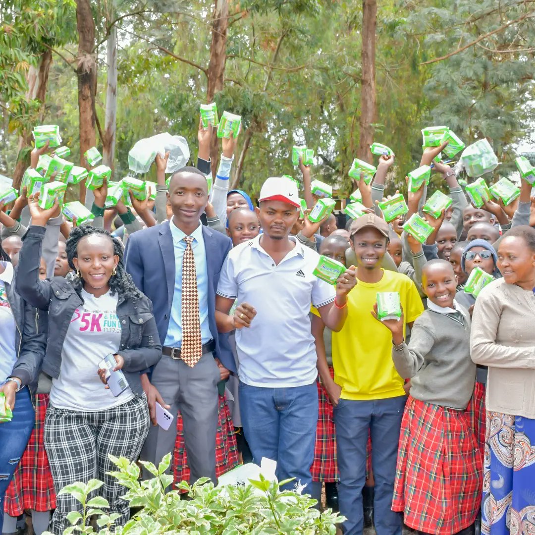KCUTSAKIRINYAGA's tweet photo. The Event was a success. Yesterday Friday 8th September at Ngurubani primary school and Nyamindi primary school for a #hygienedrive . It was a great day connecting with fellow youths from Kenya Youth Organisation Mwea chapter and Kenya Youth Federation. https://t.co/2Z3lzV36Qj