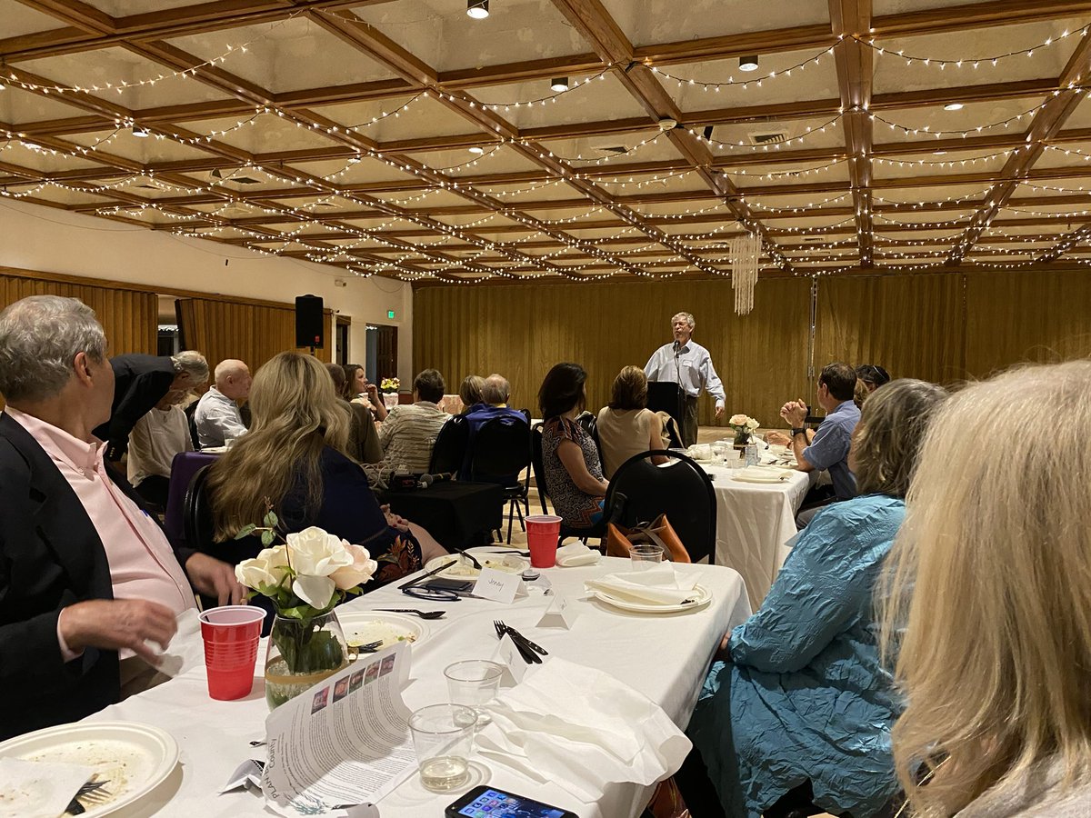 jennyforboulder's tweet photo. We also attended their annual dinner last night where we heard from former Mayor of Beverly Hills John Mirisch and honored Chief Maris Harold and the Director of Housing and Human Services, Kurt Firnhaber. Thank you all for all the good work you do! https://t.co/fVcQRImKhS