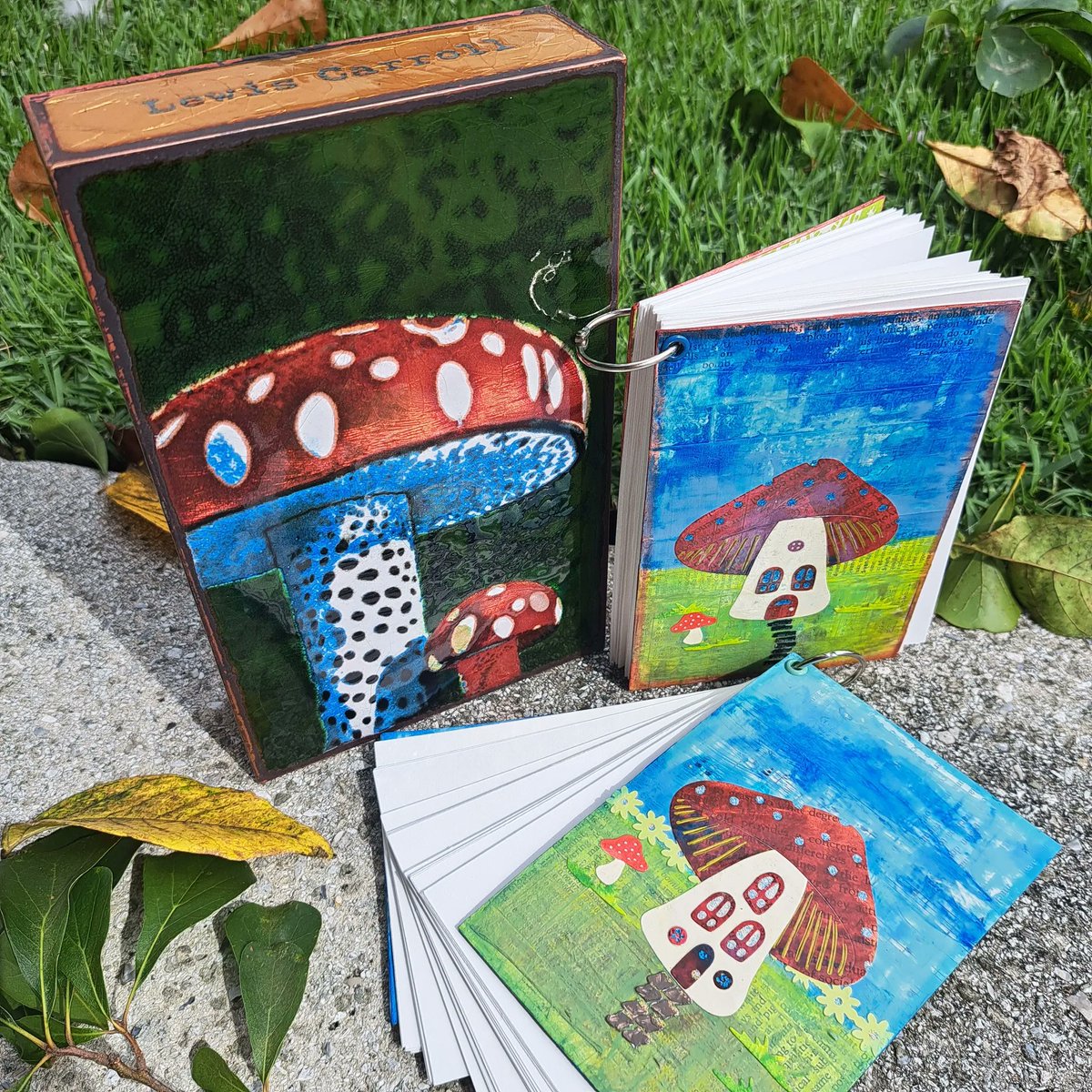 EclipseAtBM's tweet photo. Keep track of all your collectible Spiritiles in a handmade book by Becky Bucci. You'd be surprised how Mush-room is in them! 🤣

#EclipseAB #shoplocal #wilmingtonnc #handmade #book #artgallery #spiritile https://t.co/oXBo43nPYS