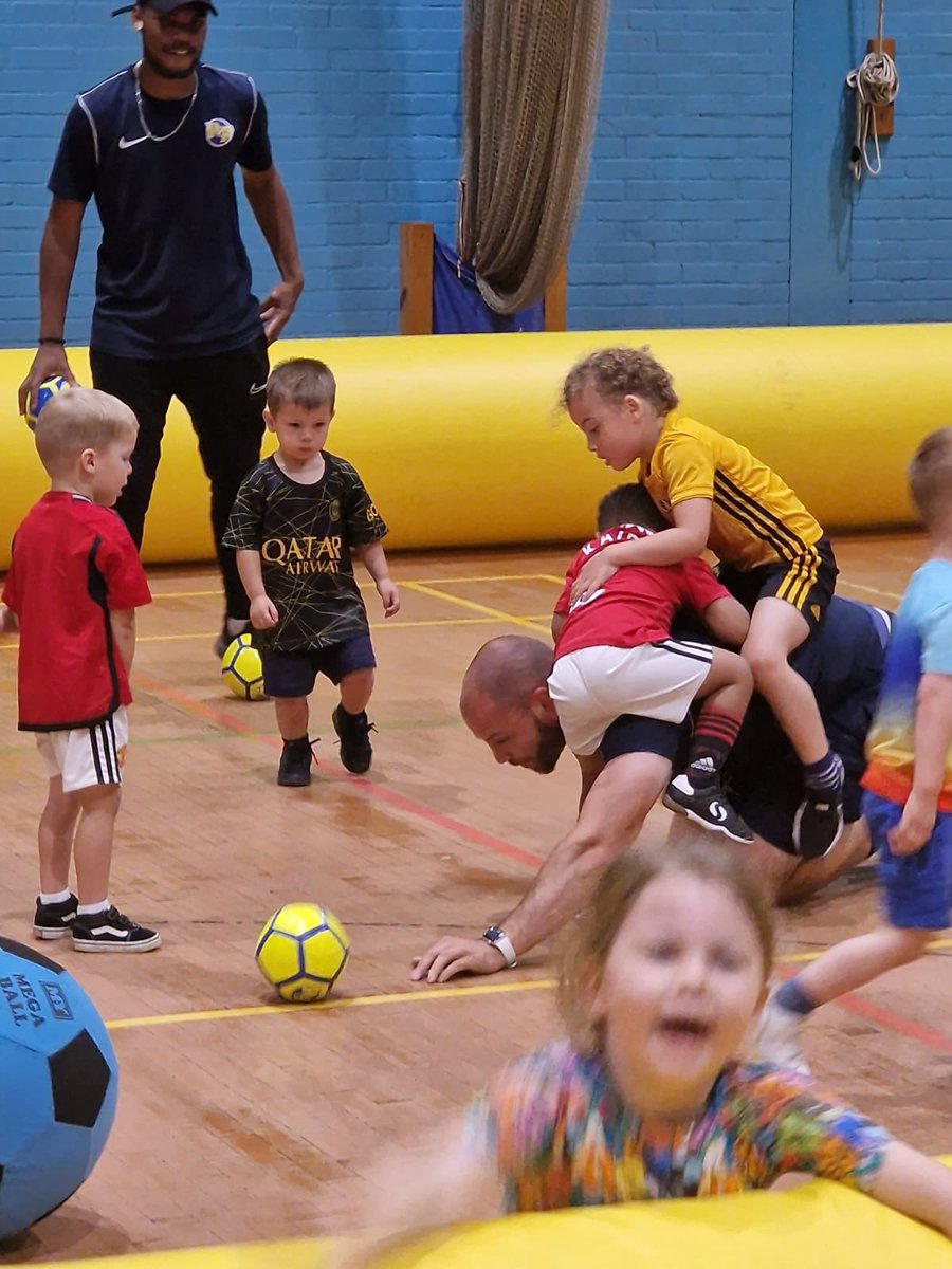 😎 WELCOME TO TOTS FOOTBALL FUN! The greatest form of organised chaos you will ever witness on a Saturday morning! 

At any moment the children will ask to play ”The dragon game” and all hell breaks lose!