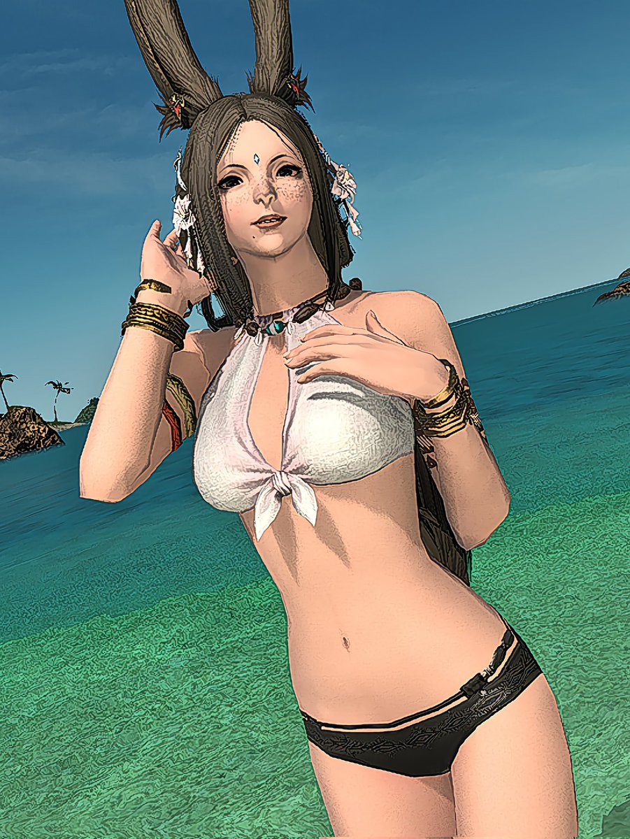 MaverynHB's tweet photo. I've dipped my toes in the Viera pool a few times before, but it just never clicked back then. I'm really enjoying Lachelle now, though, and making glams and stories and such 💜
#GPOSERS #FFXIVScreenshot #FFXIVSeraph #FFXIVDynamis #FFXIVViera https://t.co/FPtFVCWjSu