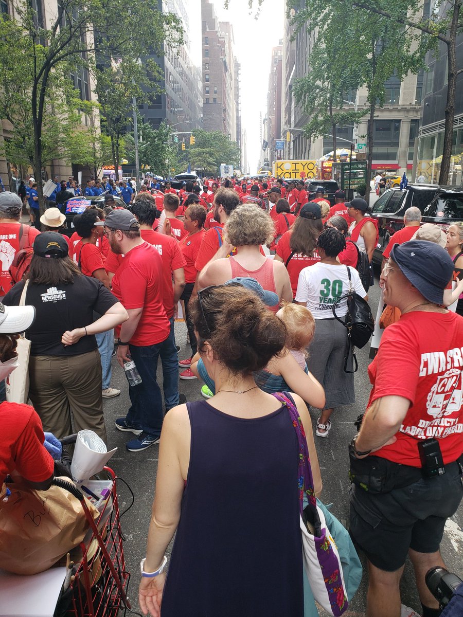 Lotta red in ny today #labordayparade