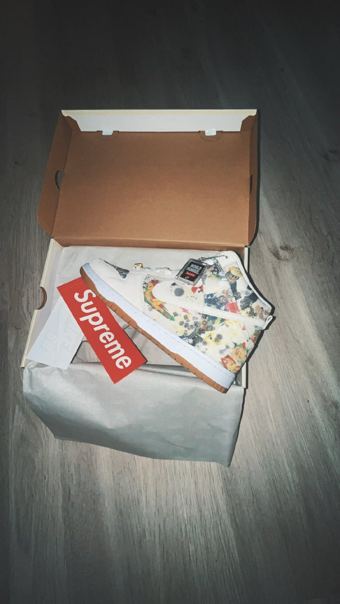BrightLeek's tweet photo. Tyy @RAID_1O ! 🚀

#deals #deal #bonsplans #bonplan #amazon #resell #discord #fbm #fba #freebies #cop #shockdrop #aj4 #jordan #nike #supreme #kaws #uniqlo #uniqloxkaws #rt #snkrs #sneakers #streetwear https://t.co/D8NL5WhLRe