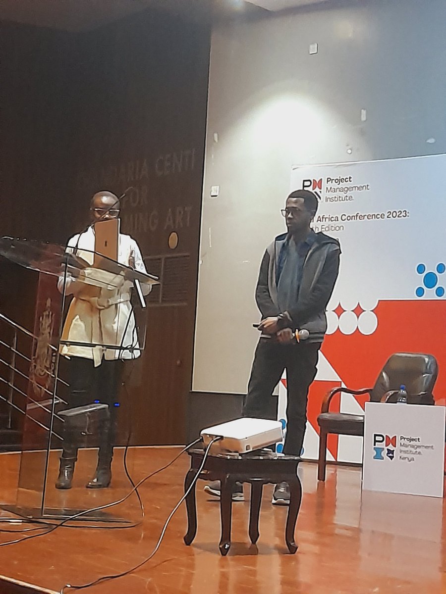 PowerplatformKe's tweet image. @juliamuiruri4 and @myles_shadrack  here at #PMIAfricaConf sharing on how you can leverage the #PowerPlatform to make your ideas into solution. Enlightening more on #ExpressDesign in #PowerApps @PMInstitute