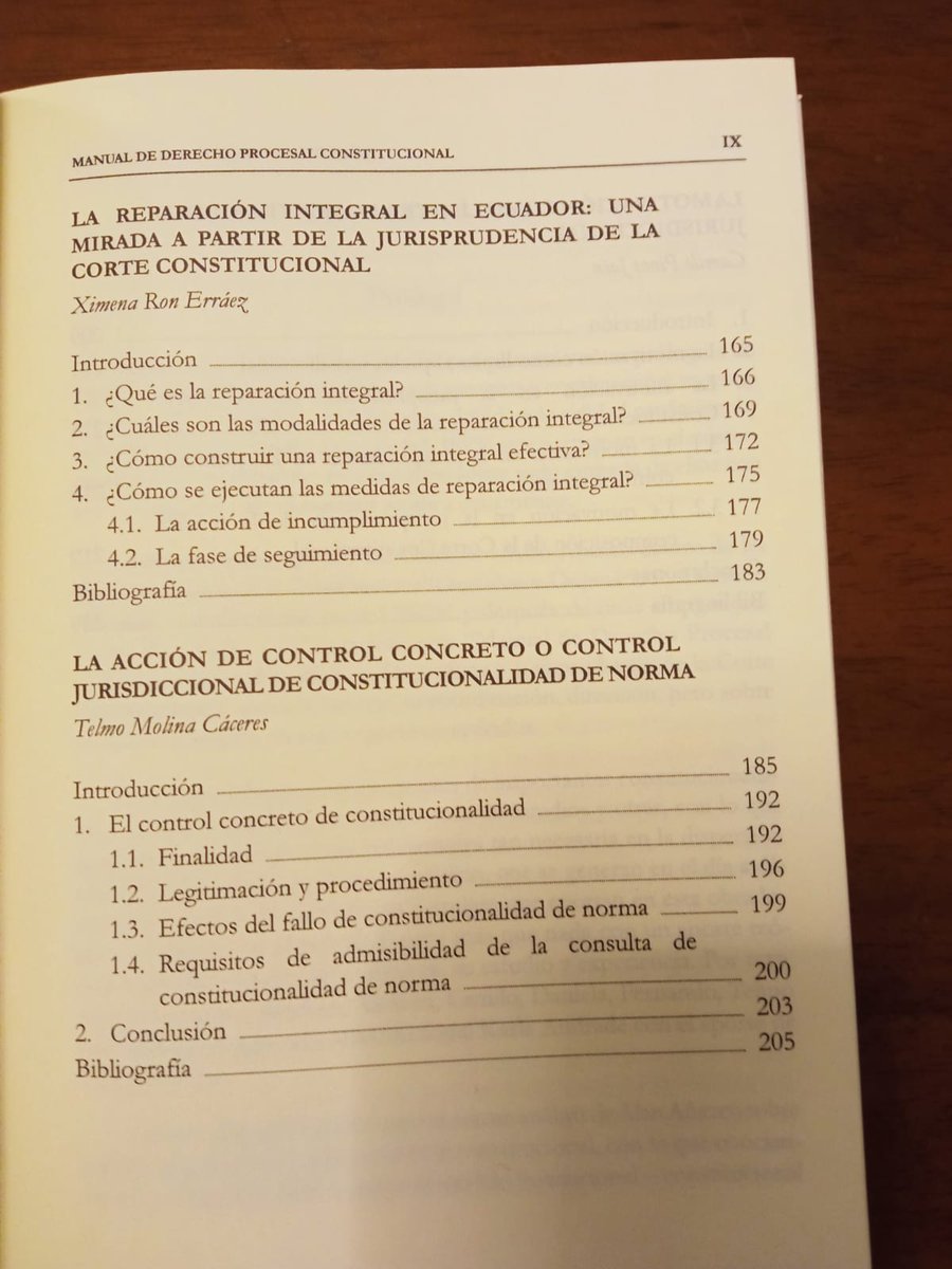 TelmoMolina's tweet photo. Gracias a la invitación de @alan_oaa y @hpaulcordovav soy parte de esta obra, que de seguro será parte de nuestras bibliotecas. Estoy honrado de encontrarme entre destacados juristas. Les comparto una parte del indice. Un cordial saludo a todos. https://t.co/cSyBGYBfbt