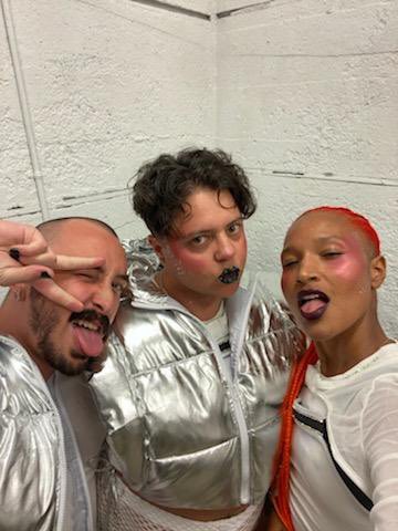 The second and final weekend of 💕👾 my virtual reality/drag/dance show for my residency at CounterPulse is coming up the  next weekend 9/14-16 (ft Skirt Cocaine) grab a ticket > counterpulse.org/combustible202… 💕