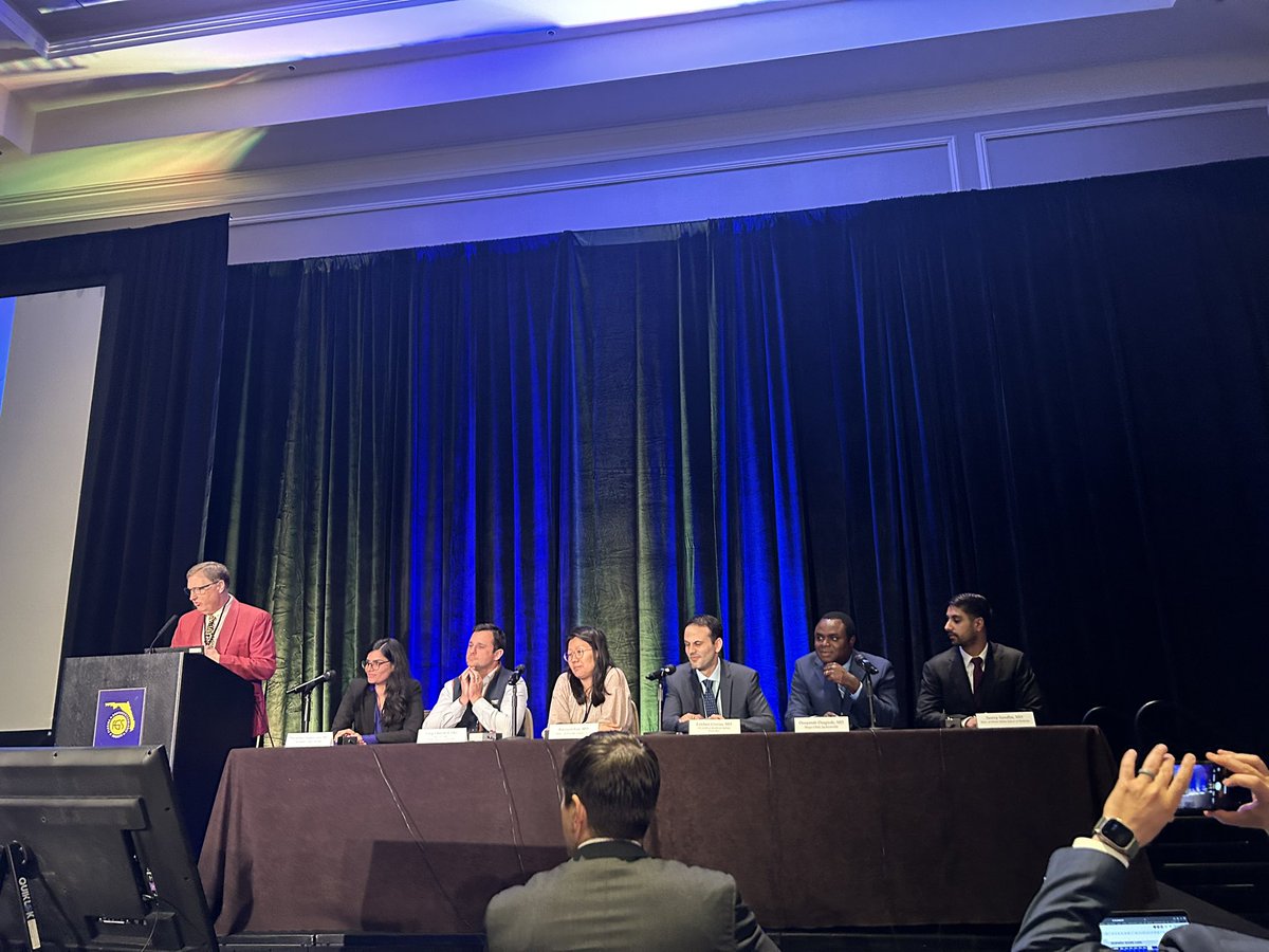 Sunil Amin, MD, FASGE, FRCPC (@sunilaminmd) on Twitter photo #SunnySandhu representing <a href="/umiamimedicine/">Miller Medicine</a> at annual <a href="/FLGastroSociety/">FL Gastro Society</a> GI Jeopardy competition‼️
Amazing performance from all the participants 👏🔥
<a href="/DoctorShida/">Shida Haghighat, MD, MPH</a> <a href="/ibddocmaria/">Maria T. Abreu</a> <a href="/seanbhalla/">Sean Bhalla</a> #SunnySandhu representing <a href="/umiamimedicine/">Miller Medicine</a> at annual <a href="/FLGastroSociety/">FL Gastro Society</a> GI Jeopardy competition‼️
Amazing performance from all the participants 👏🔥
<a href="/DoctorShida/">Shida Haghighat, MD, MPH</a> <a href="/ibddocmaria/">Maria T. Abreu</a> <a href="/seanbhalla/">Sean Bhalla</a>