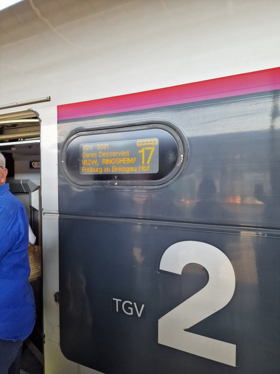 What's not to love about proper High-Speed Travel? 

The UK has a long way to go... 

#highspeed #train #TGV #HS #trainsnotplanes #highspeedtrain #SNCF