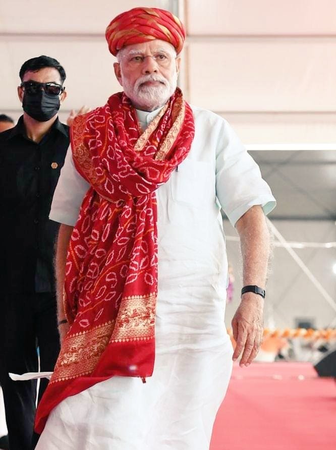 कितने प्रतिशत लोग 2024 में नरेंद्र मोदी जी को तीसरी बार प्रधानमंत्री बनाना चाहते हैं...?
            
                    Rt Must ...
25%    -    50%    -    75%    -    100%