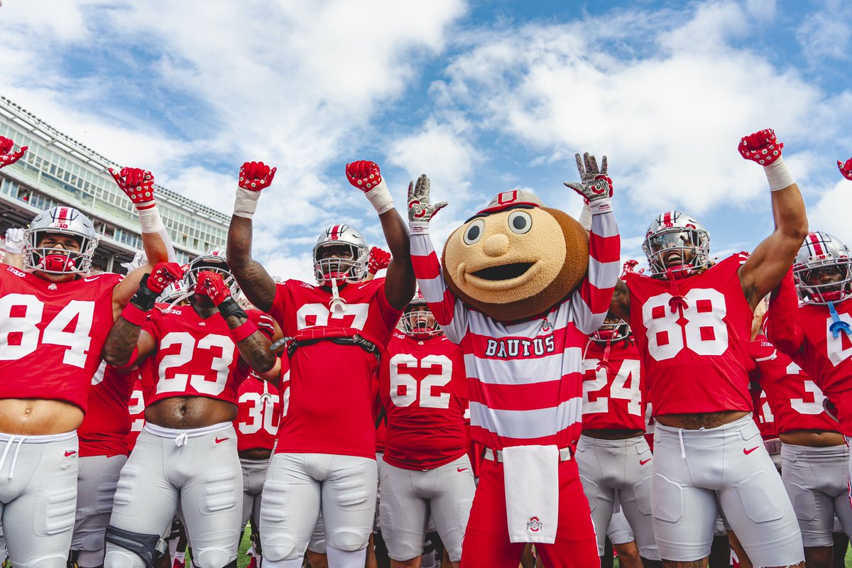 OhioStateFB's tweet photo. Great day to be a Buckeye 🙌 https://t.co/Ed1gwXbTRd