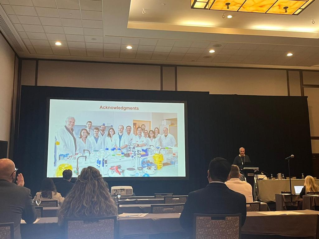 Inst_Myologie's tweet photo. #OttawaNMD Conference 2023. Pr Olivier Benveniste presenting his work @CNMDOttawa: "Treatment options in infiammatory myopathies"

To know more about his team work at @researchmyology @Inst_Myologie 👉 https://t.co/wbNHekB9iJ https://t.co/JhTXrXEvwx