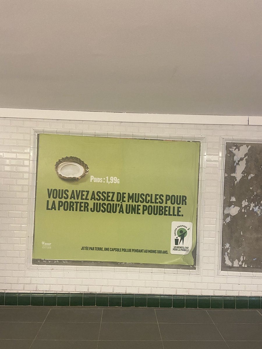 jsuisgemo's tweet photo. j’aime trop quand les affiches de prévention sont passives agressives ptdrrrrrr https://t.co/Iwnre1v7sh