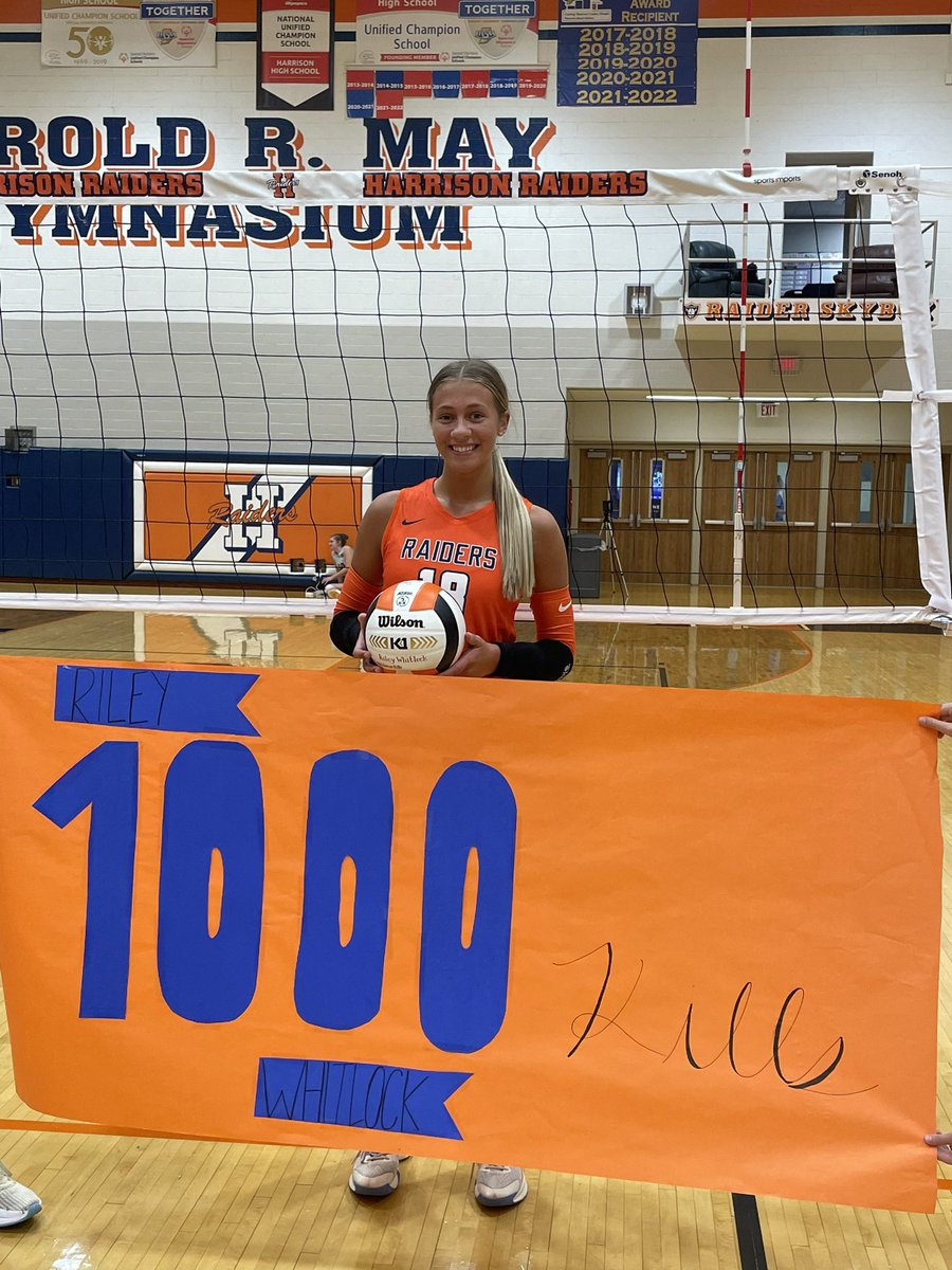 HHSRaidersVball's tweet photo. Congratulations to @rileywhitlock_ on getting her 1000th career kill! Hard earned and well deserved! #RaiderStrong @AVCAVolleyball @ihsvca https://t.co/uvzCUTlEVP