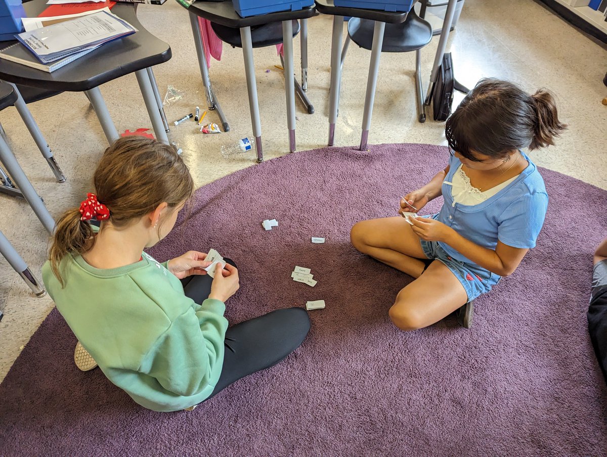 Mrs. Honsa tweet media