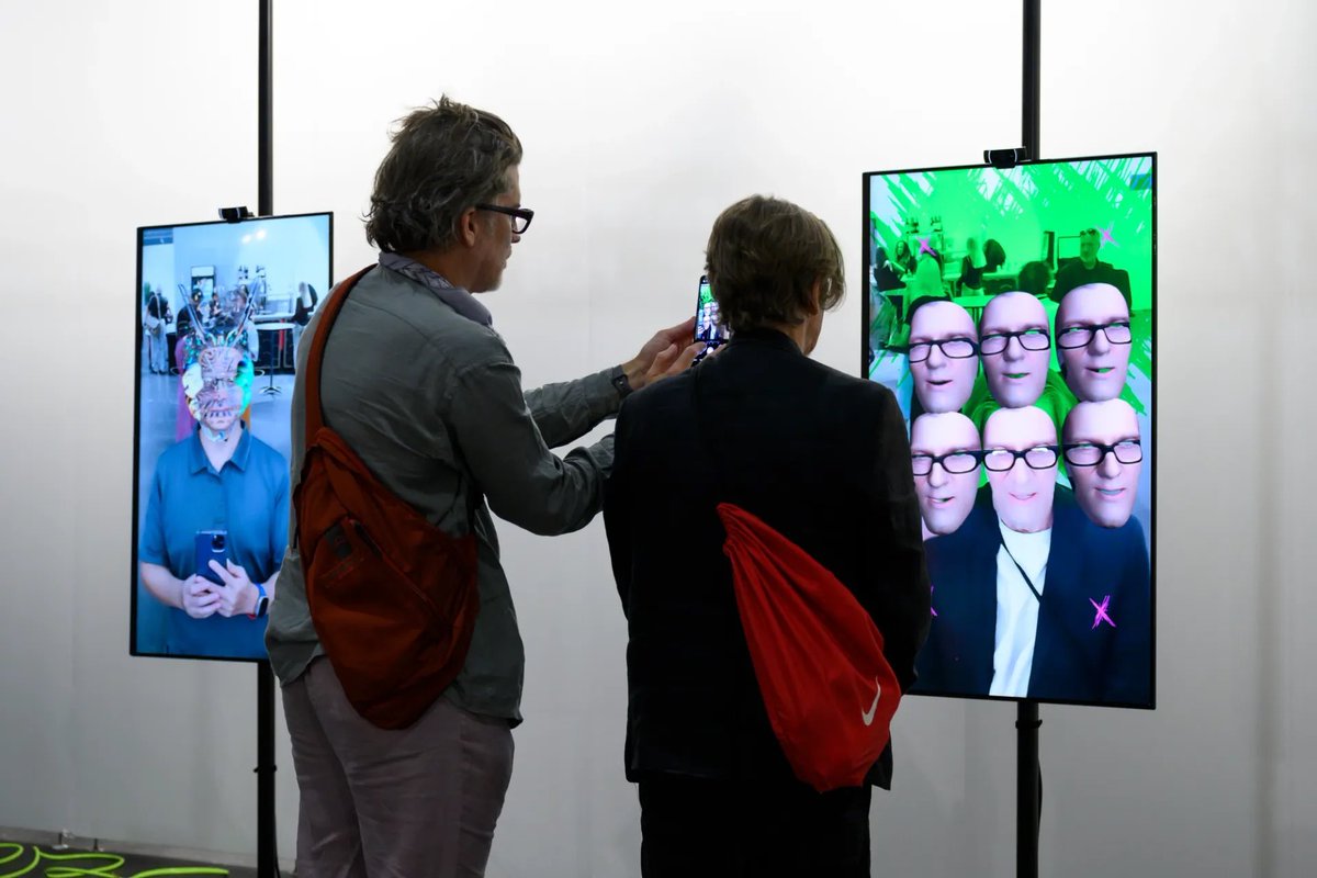 TRANSFER (@transfergallery) on Twitter photo She’s the star of the show!
No really, <a href="/the_gray_market/">Tim Schneider</a> wrote in <a href="/TheArtNewspaper/">The Art Newspaper</a> that <a href="/hauntrezz/">HUNTREZZ</a> is the ‘unquestioned phenomenon’ of <a href="/Photo_Fairs/">PHOTOFAIRS</a> 💐
Come experience her augmented reality creations—now life-size!
We’ll be in Booth 151 all weekend 🌸👹
theartnewspaper.com/2023/09/08/pho… She’s the star of the show!
No really, <a href="/the_gray_market/">Tim Schneider</a> wrote in <a href="/TheArtNewspaper/">The Art Newspaper</a> that <a href="/hauntrezz/">HUNTREZZ</a> is the ‘unquestioned phenomenon’ of <a href="/Photo_Fairs/">PHOTOFAIRS</a> 💐
Come experience her augmented reality creations—now life-size!
We’ll be in Booth 151 all weekend 🌸👹
theartnewspaper.com/2023/09/08/pho…